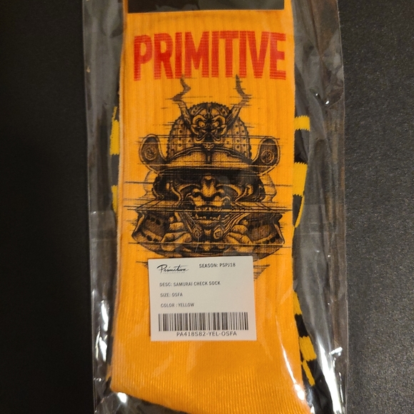 Primitive socks - Picture 2 of 2